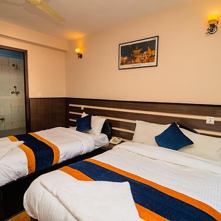 Karma Travellers Home Katmandu Dış mekan fotoğraf