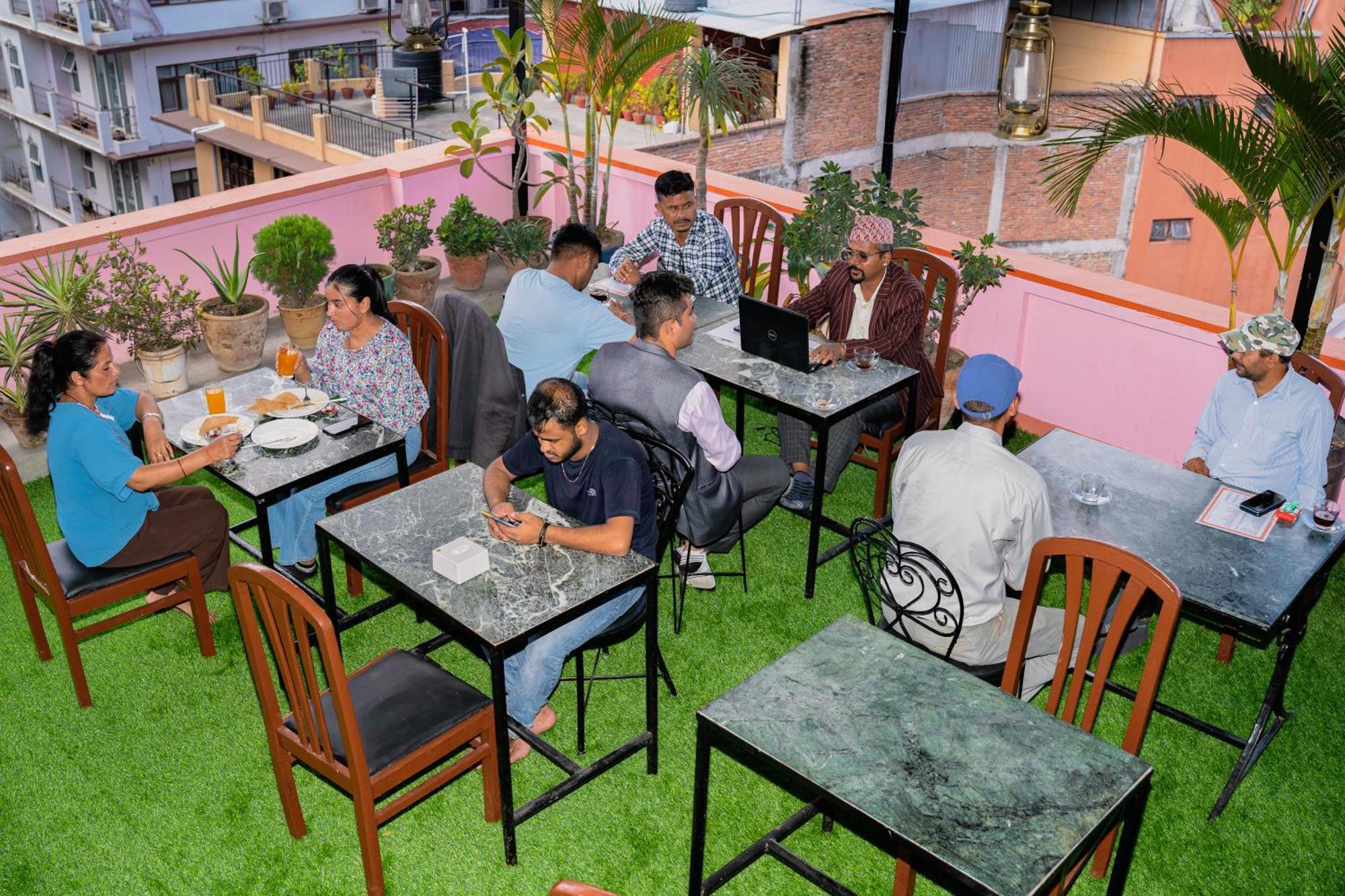 Karma Travellers Home Katmandu Dış mekan fotoğraf