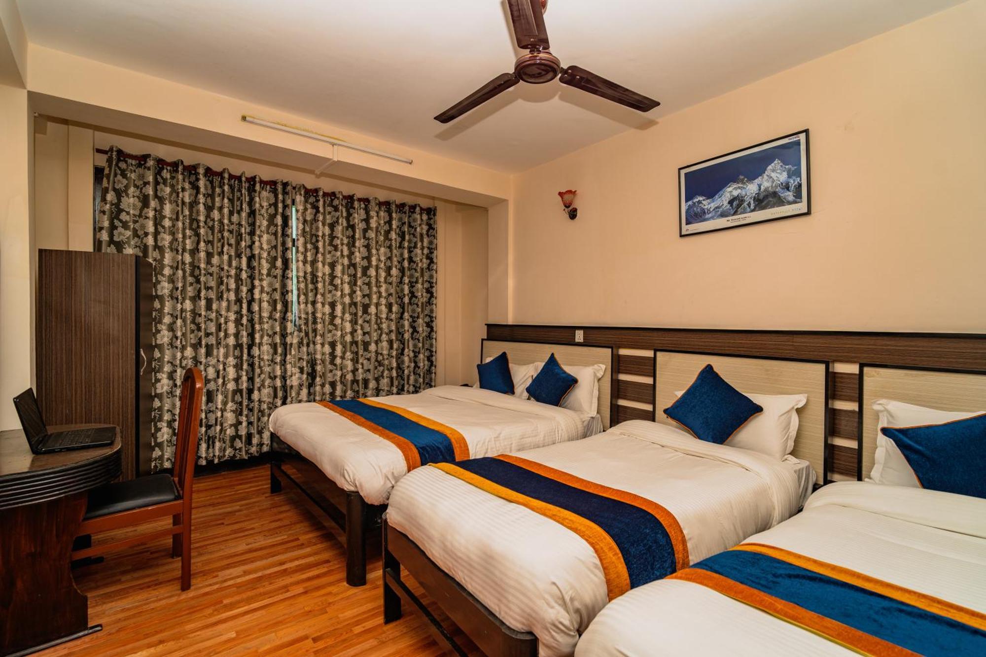 Karma Travellers Home Katmandu Dış mekan fotoğraf