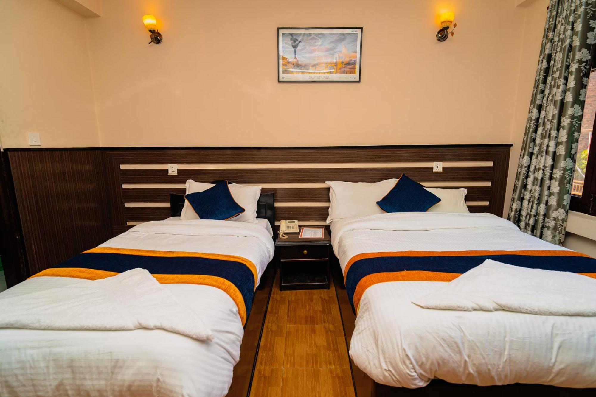 Karma Travellers Home Katmandu Dış mekan fotoğraf