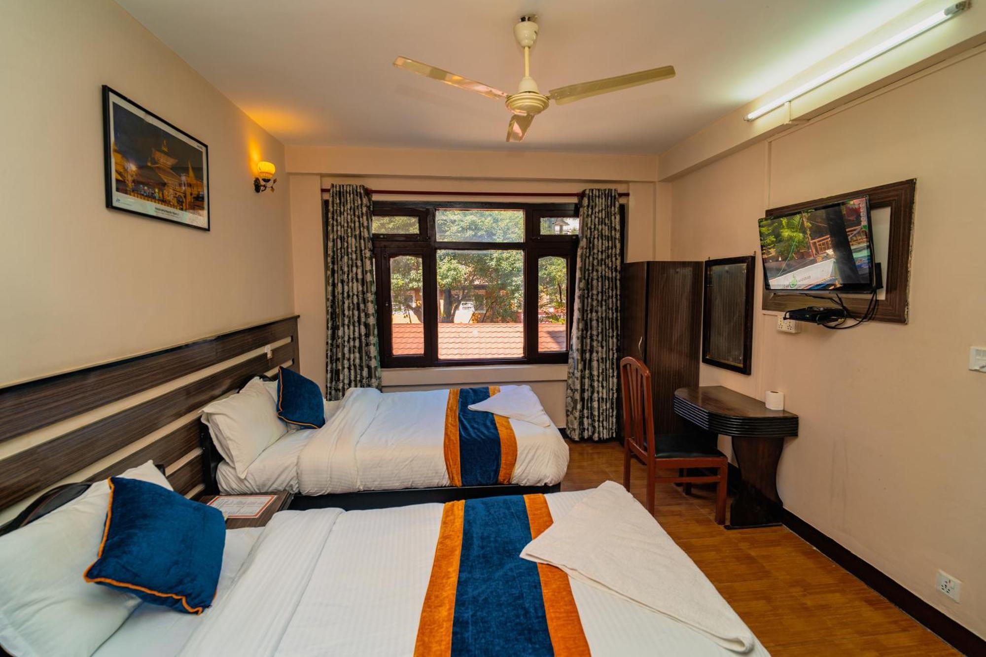 Karma Travellers Home Katmandu Dış mekan fotoğraf